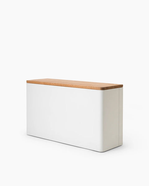 WALL M White