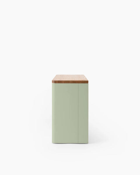 WALL M Green