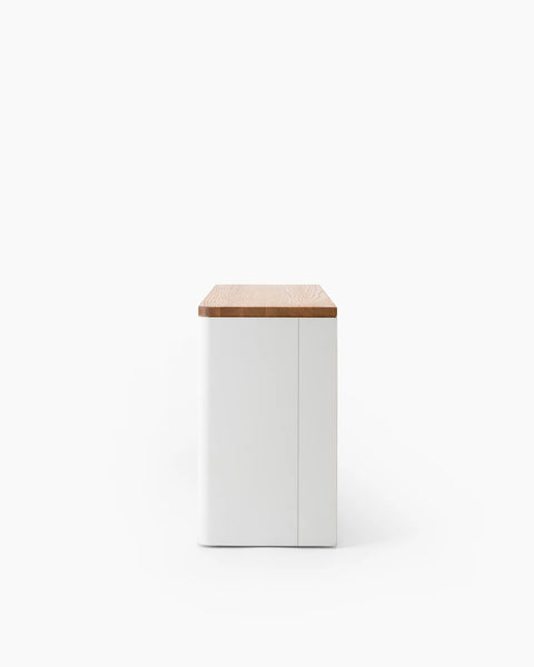 WALL M White
